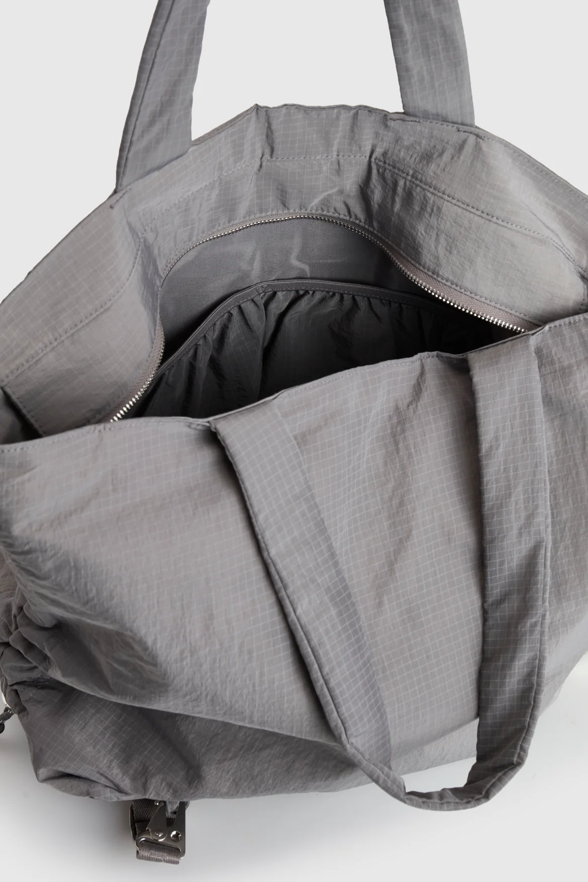 n.motion  Large Tote Bag - Image 5