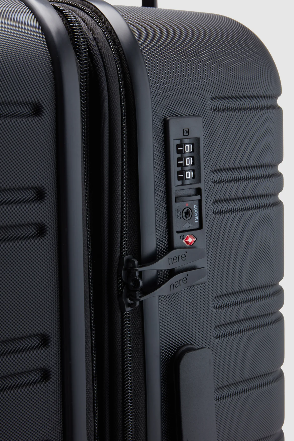 Stori Check-In 65cm Suitcase - Image 7