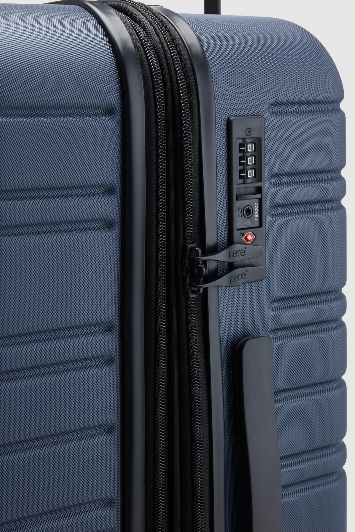 Stori Check-In 75cm Suitcase - Image 7