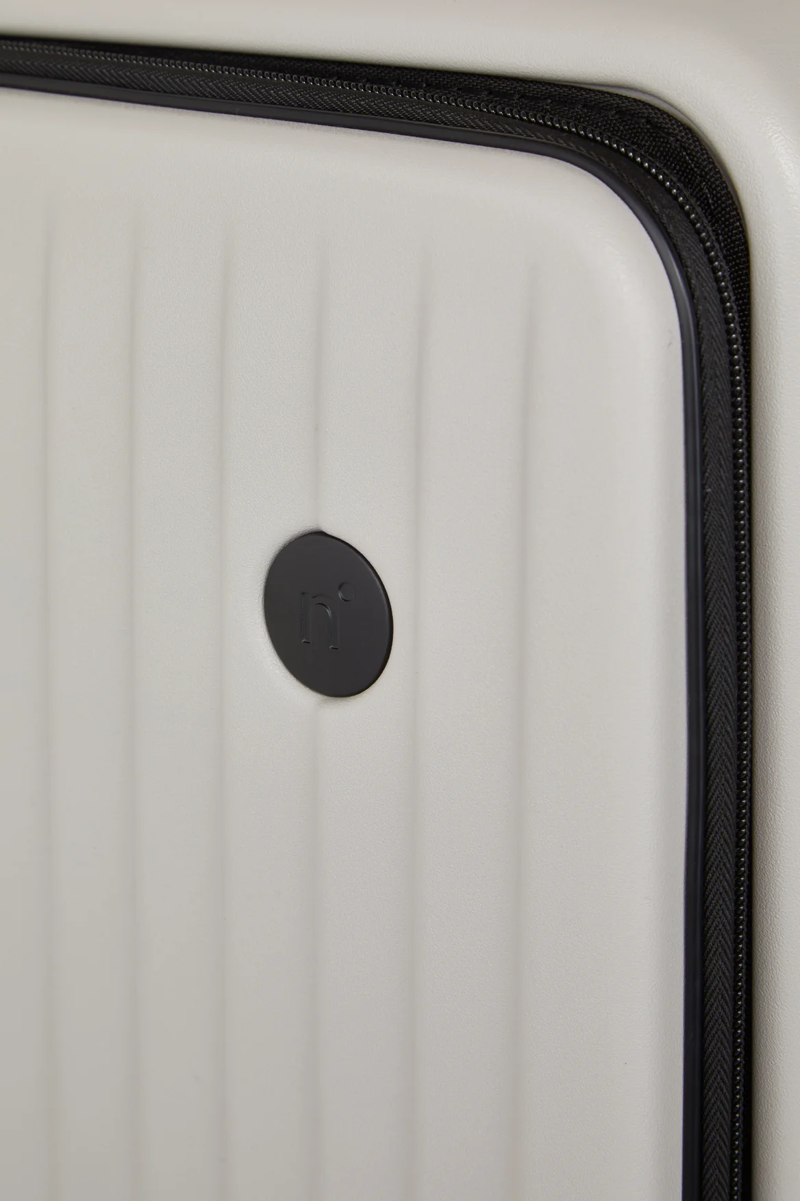 Venture Dual Open 3pc Suitcase Set - Image 9